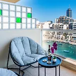 Scenic View 2br Flat In St Julian's Bay By Arco Collection Appartamento