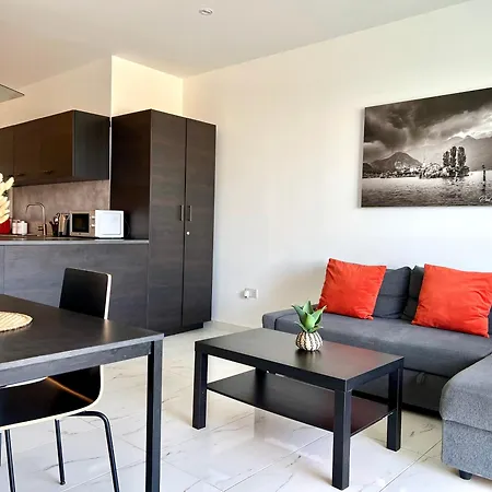 Scenic View 2br Flat In St Julian's Bay By Arcobnb Apartment *