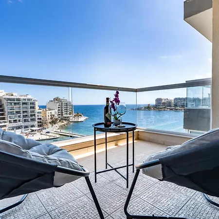 Scenic View 2br Flat In St Julian's Bay By Arco Collection Appartamento